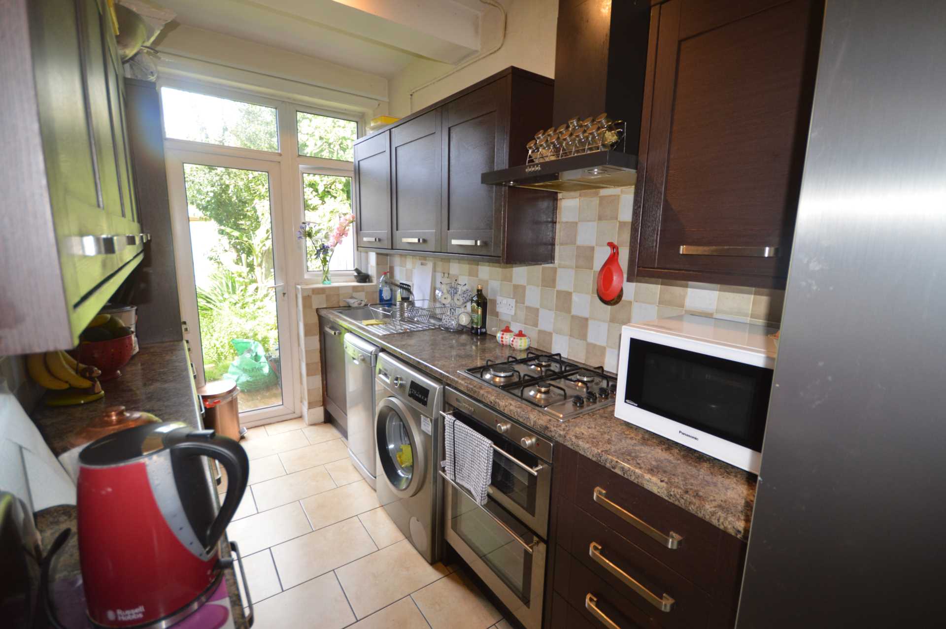 Eton Road, Ilford, Image 6