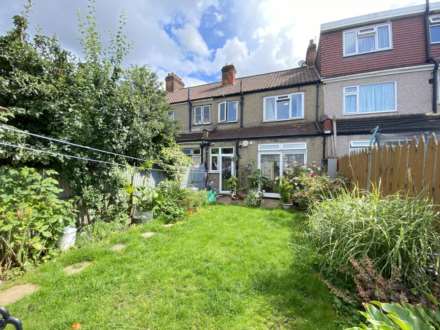 Eton Road, Ilford, Image 16