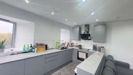 Hermit Road, London, E16, Image 1