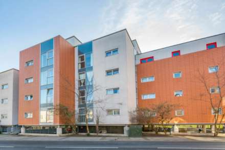 Hermit Road, London, E16, Image 13