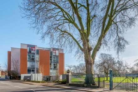 Hermit Road, London, E16, Image 14