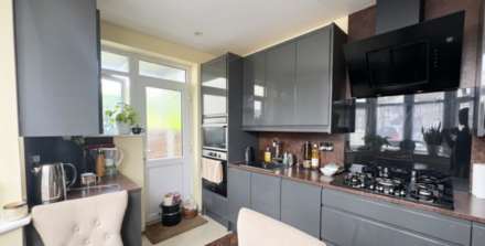 Glenwood Avenue, South Hornchurch, Image 1