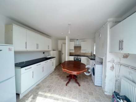 St'Mary Street, Plaistow, Image 6