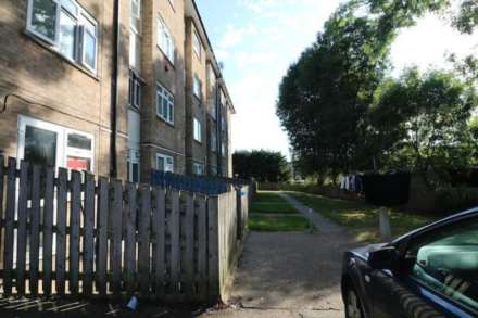 Copford Close, Woodford, Image 7