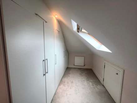 Willow Close, Buckhurst Hill, Essex, Image 7