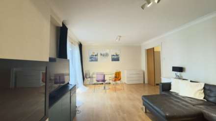 East Ferry Road, Canary Wharf, Image 5