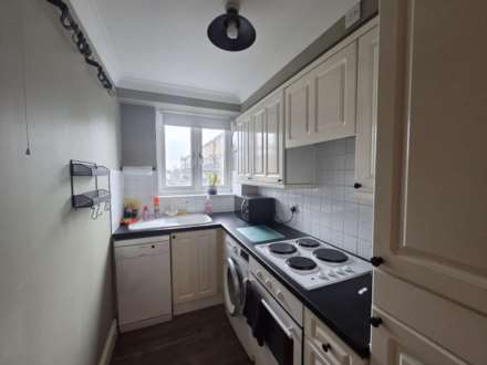 East Ferry Road, Canary Wharf, Image 6