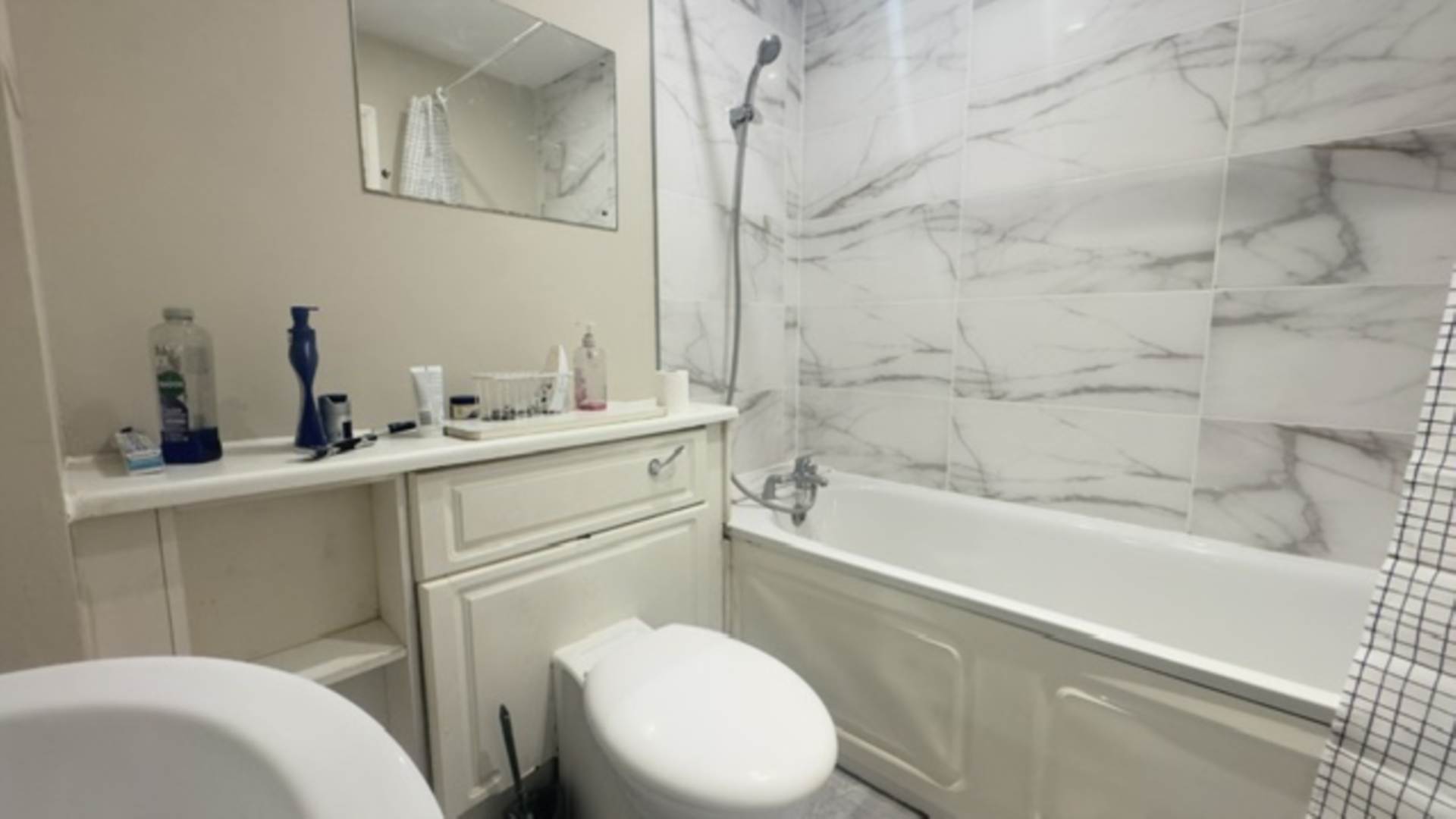 Angelica Drive, Beckton, Image 2