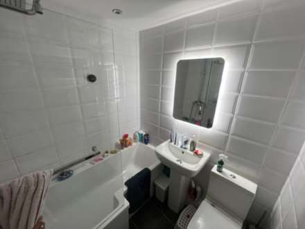 Copford Close, Woodford, Image 6