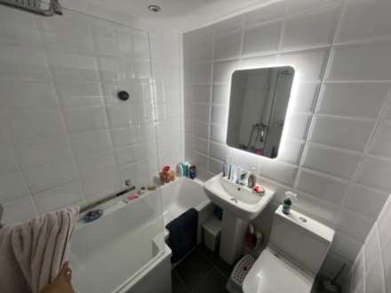 Copford Close, Woodford, Image 7