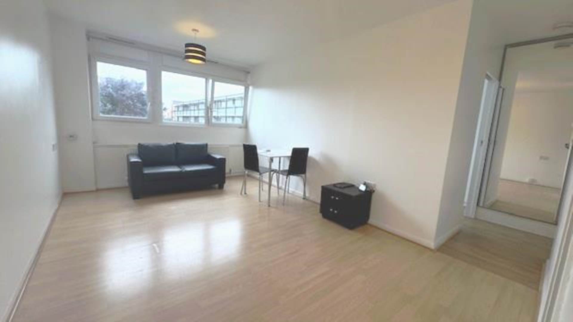 Dagmar Court, Island Gardens, Image 2