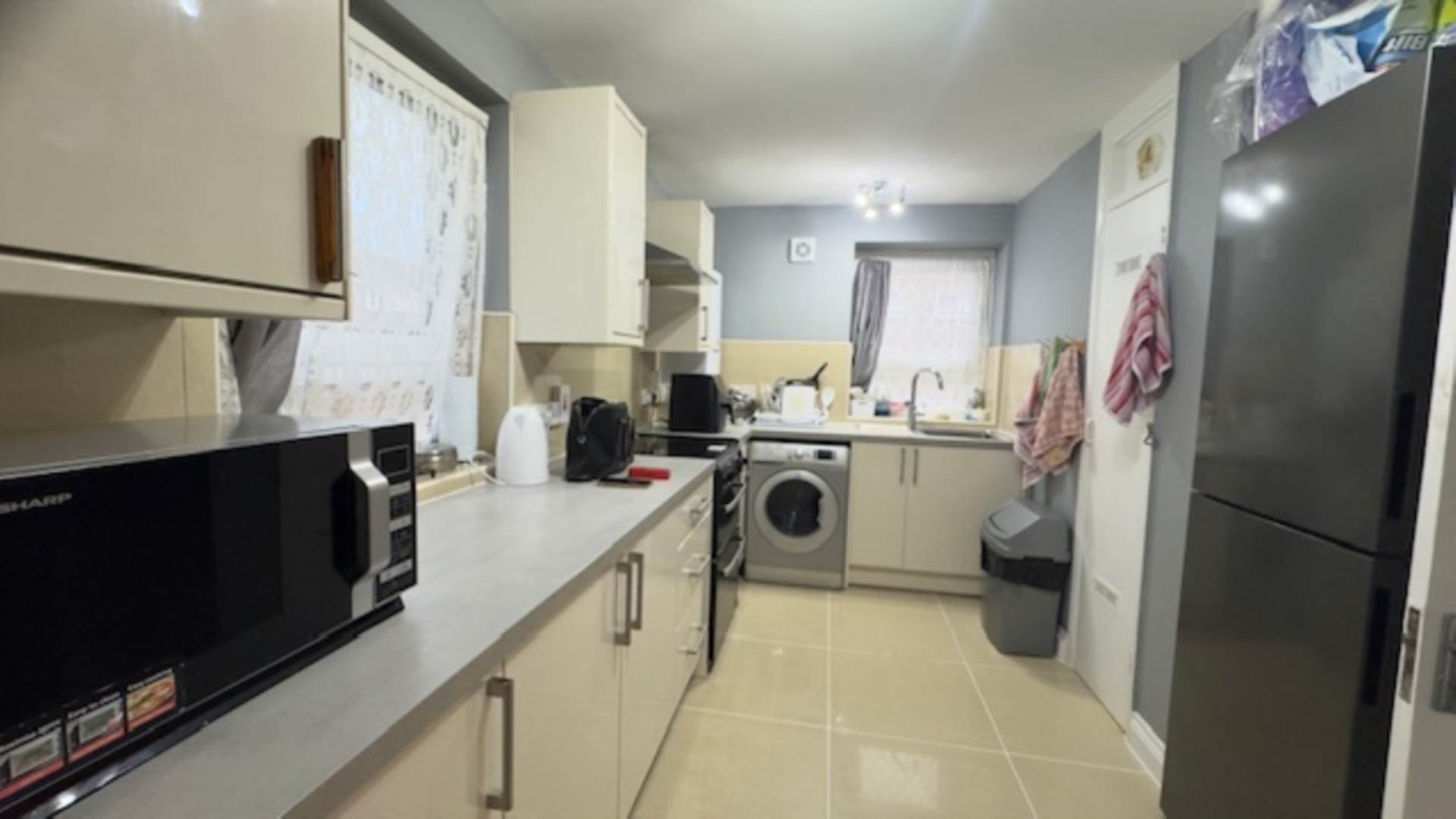 Cleves Road, London, Image 1