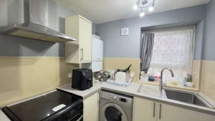 Cleves Road, London, Image 2