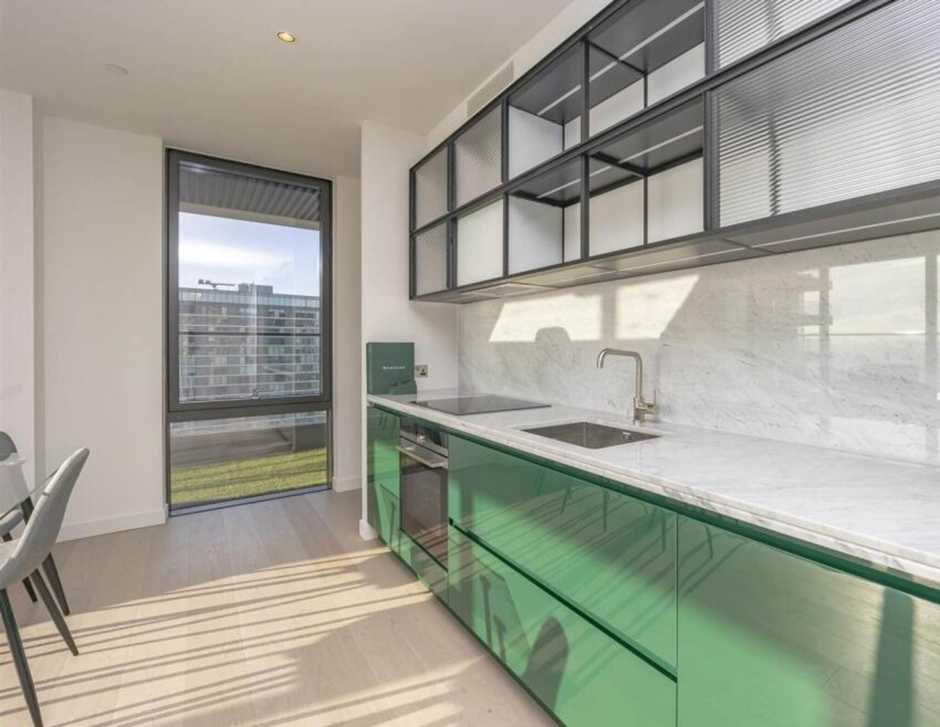 Wards Plce, South Quay, Image 2