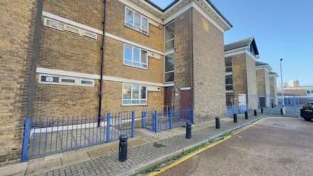 Wolffe Garden, Stratford