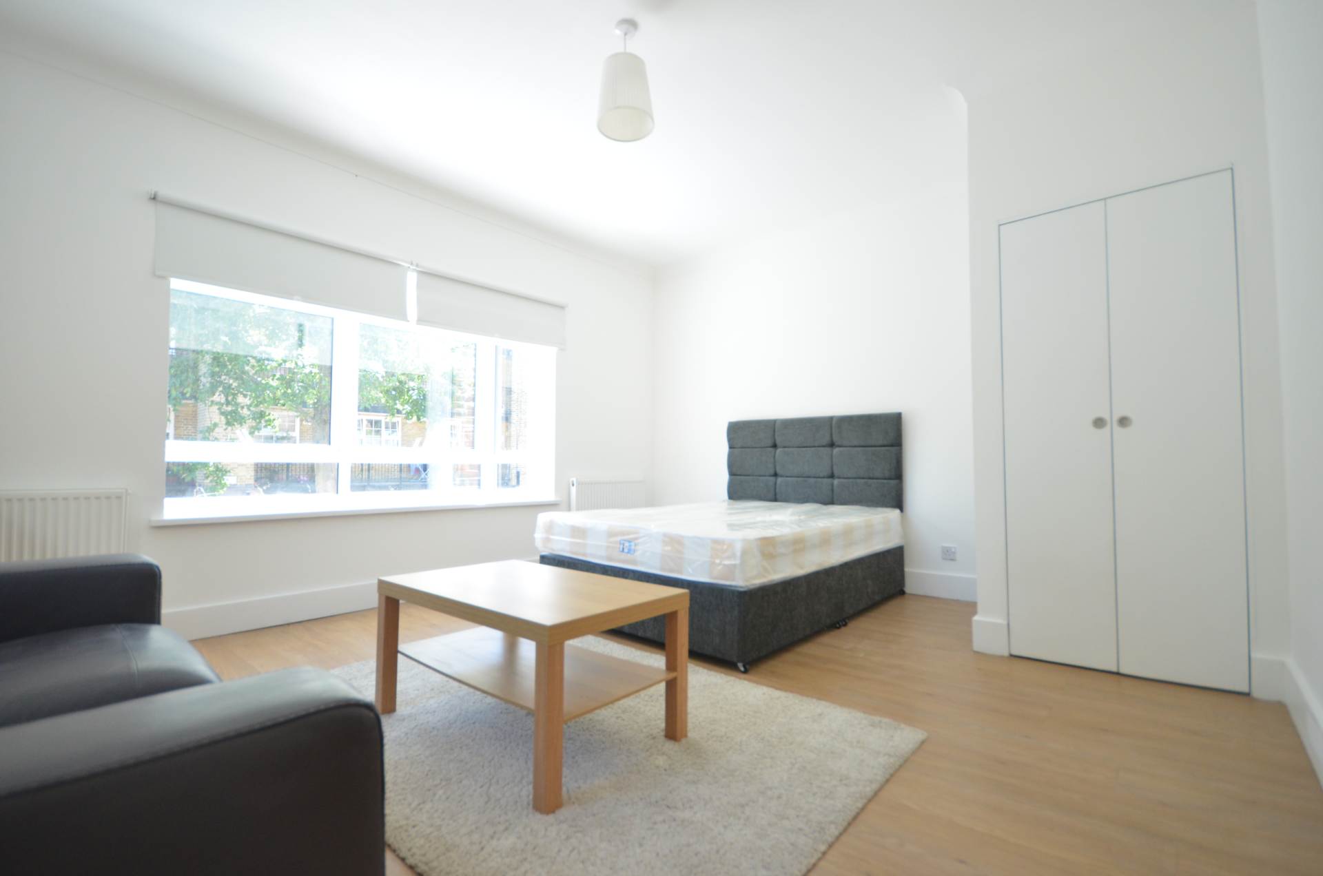 Barnfield Place, Mudchute, Image 5