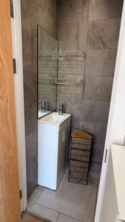 Barnfield Place, Mudchute, Image 15