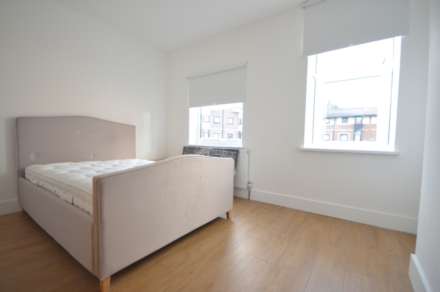 Barnfield Place, Mudchute, Image 2