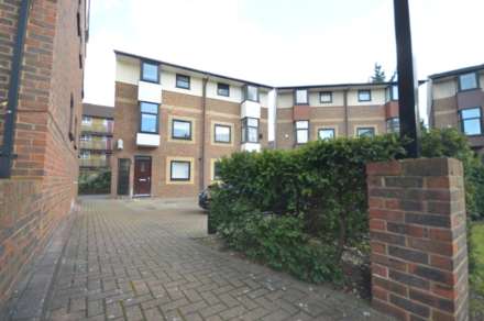 Barnfield Place, Mudchute, Image 9