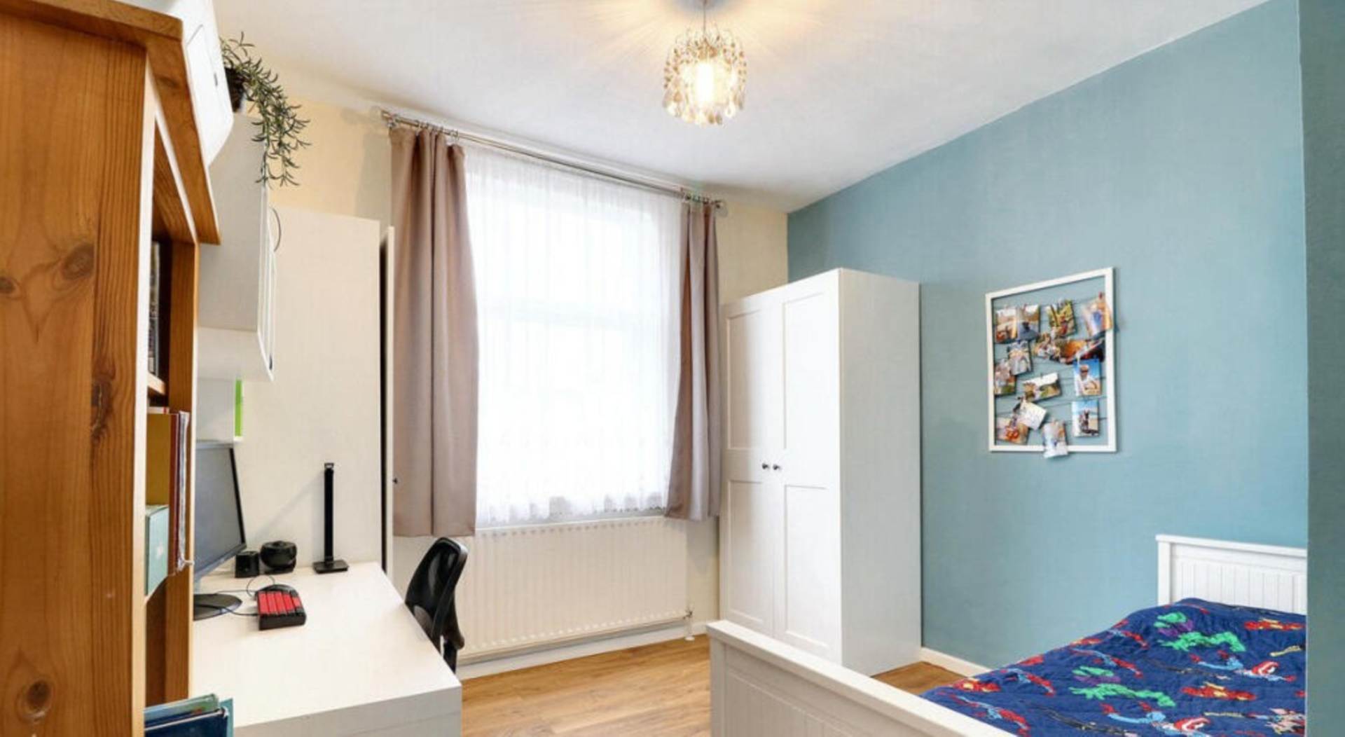 Hampton Road, Ilford, Image 12