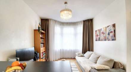 Hampton Road, Ilford, Image 3