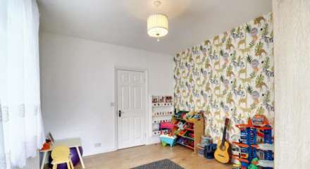 Hampton Road, Ilford, Image 4
