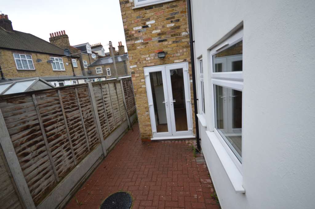 Knox Road, Forest Gate, Image 11