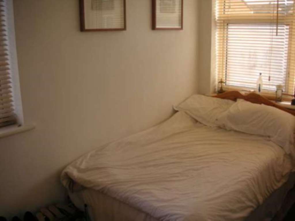 Chesterton Road, Plaistow, Image 3