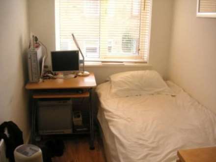 Chesterton Road, Plaistow, Image 4