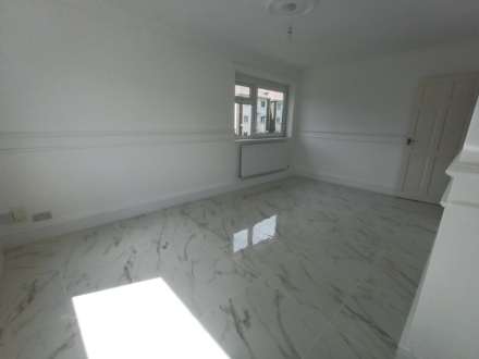 Felixstowe Road, Abbey Wood, Image 3