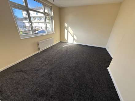 Bracondale Road, Abbey Wood, Image 11