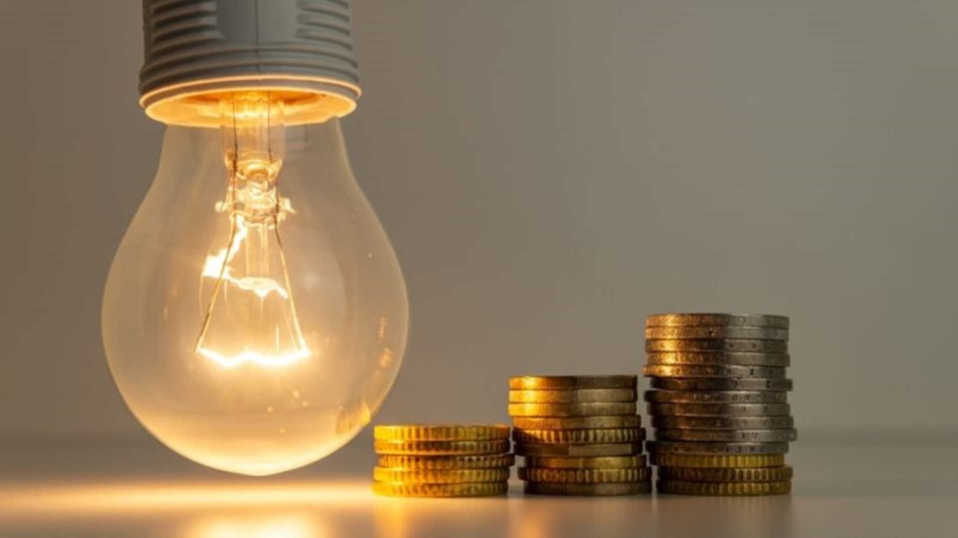 What the Energy Price Cap reduction means for energy bills.