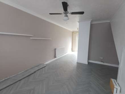 Beckett Close, Belvedere, Image 2