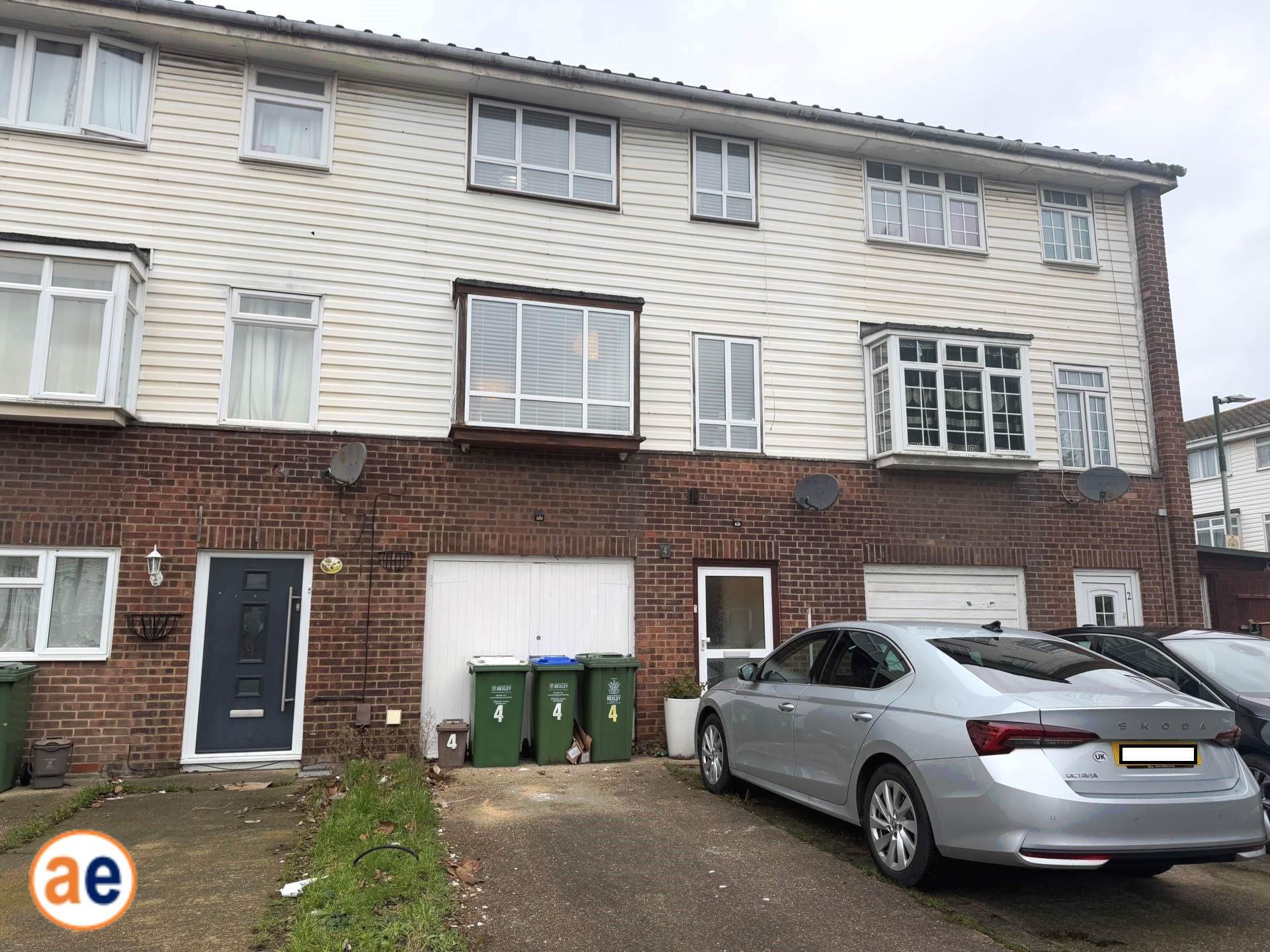 Glendale Way, Thamesmead   ** VIDEO & 3D FLOORPLAN AVAILABLE **, Image 1