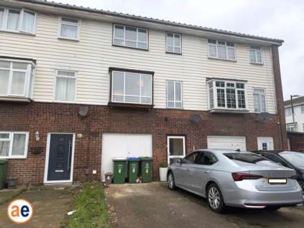 Glendale Way, Thamesmead   ** VIDEO & 3D FLOORPLAN AVAILABLE **, Image 1
