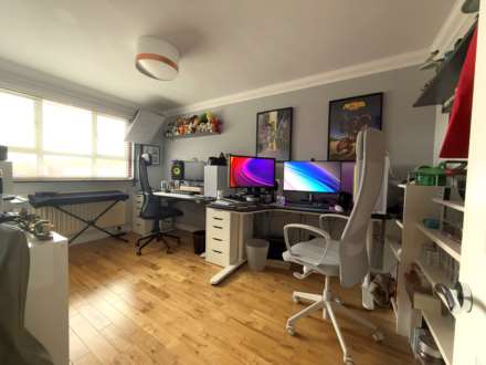 Glendale Way, Thamesmead   ** VIDEO & 3D FLOORPLAN AVAILABLE **, Image 10