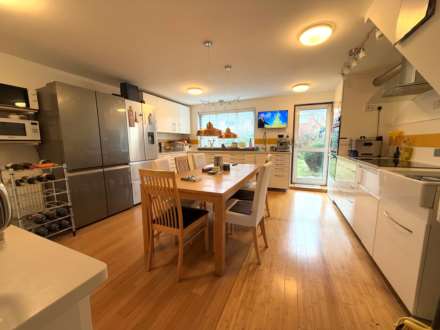 Glendale Way, Thamesmead   ** VIDEO & 3D FLOORPLAN AVAILABLE **, Image 2