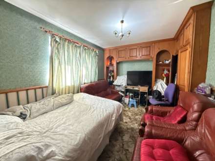 Mottisfont Road, Abbey Wood, Image 6