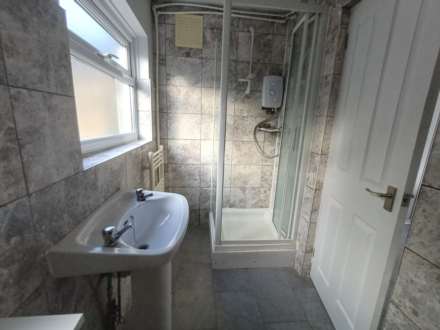 Wickham Lane, SE2 0XS, Image 10