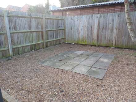 Wickham Lane, SE2 0XS, Image 11