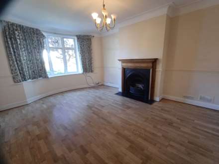 GLENHURST AVENUE, BEXLEY, DA5, Image 3