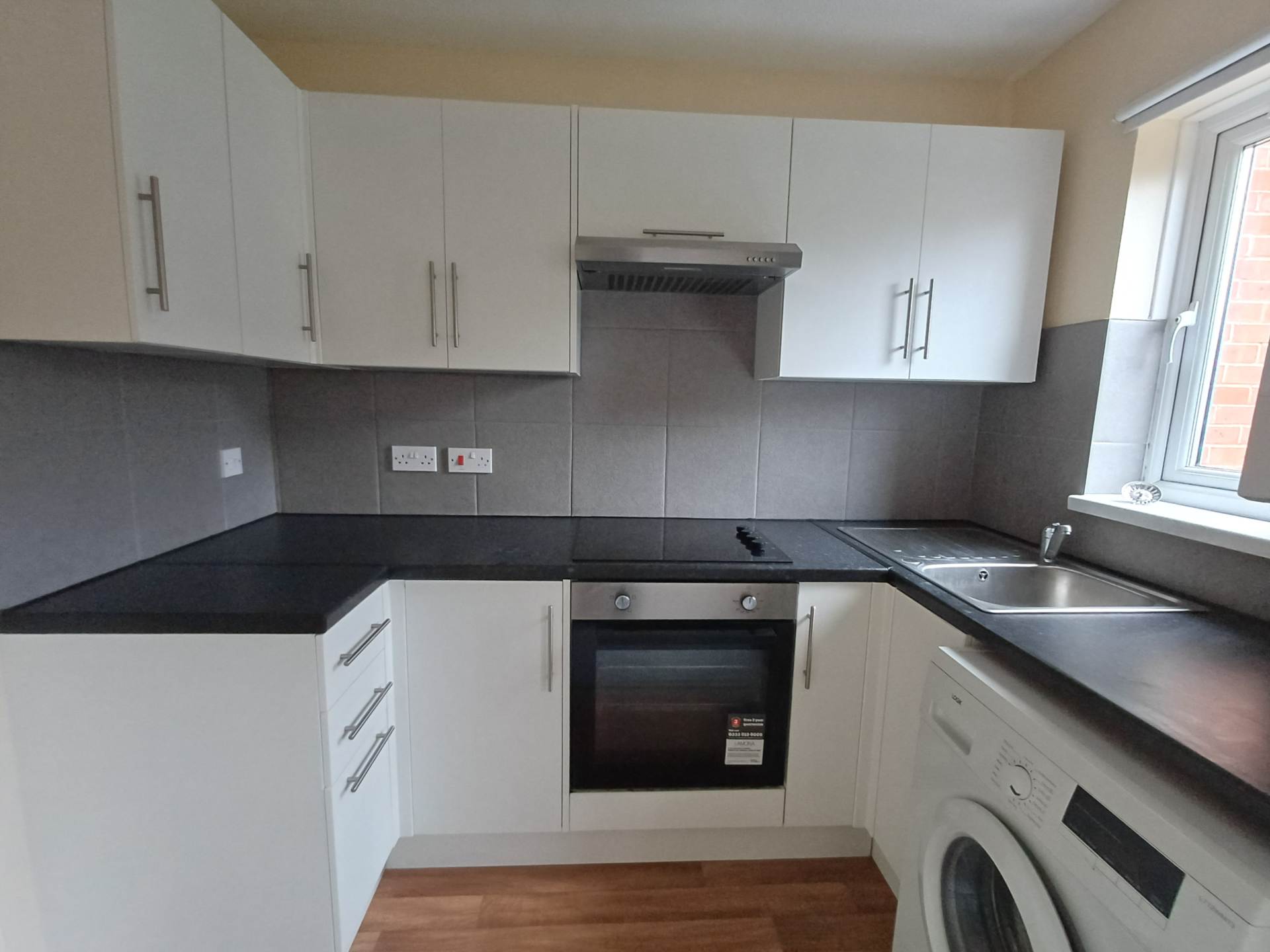 Walsham Close, Thamesmead, Image 4