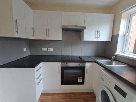 Walsham Close, Thamesmead, Image 4