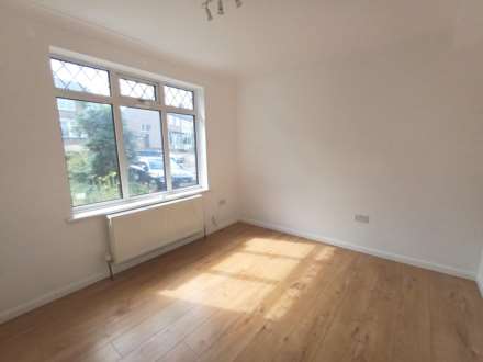 Kingswood Avenue DA17, Image 8