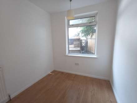 Kingswood Avenue DA17, Image 9