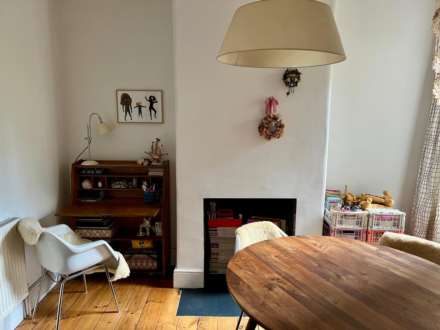 Owenite Street, SE2 * 3D FLOORPLAN AVAILABLE *, Image 5