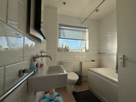 Dalberg Way, Abbey Wood * VIDEO & 3D FLOORPLAN AVAILABLE *, Image 8