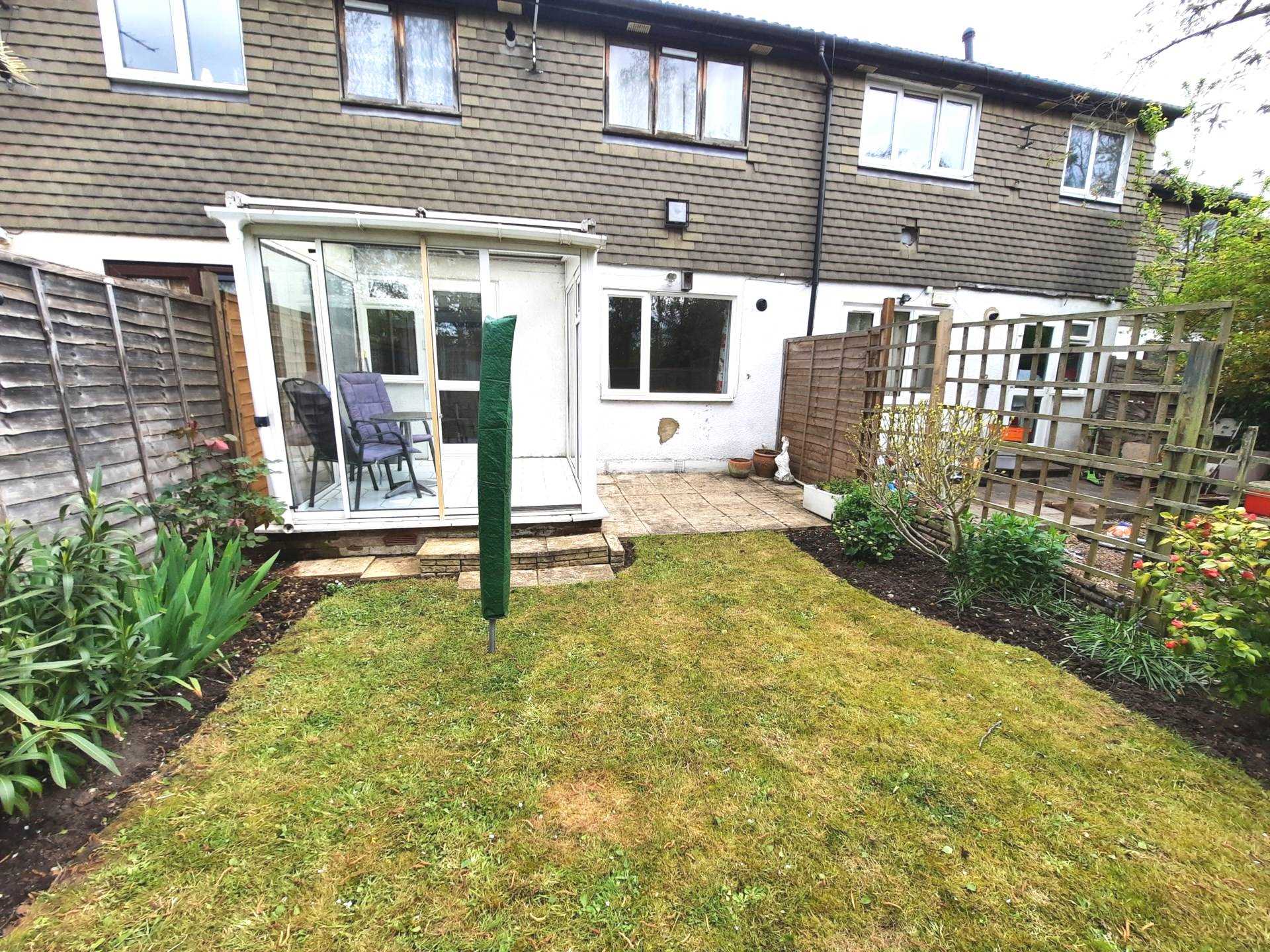 Hampstead Close, London, Image 8