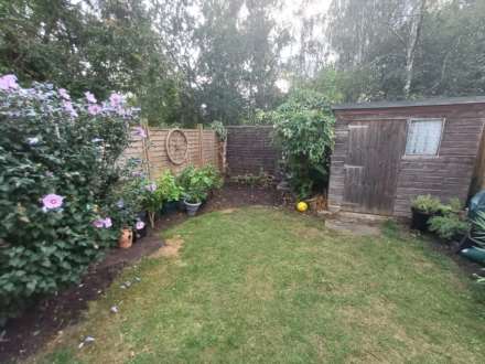 Hampstead Close, London, Image 7
