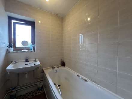 Openshaw Road, Abbey Wood  ** VIDEO & 3D FLOORPLAN AVAILABLE **, Image 15